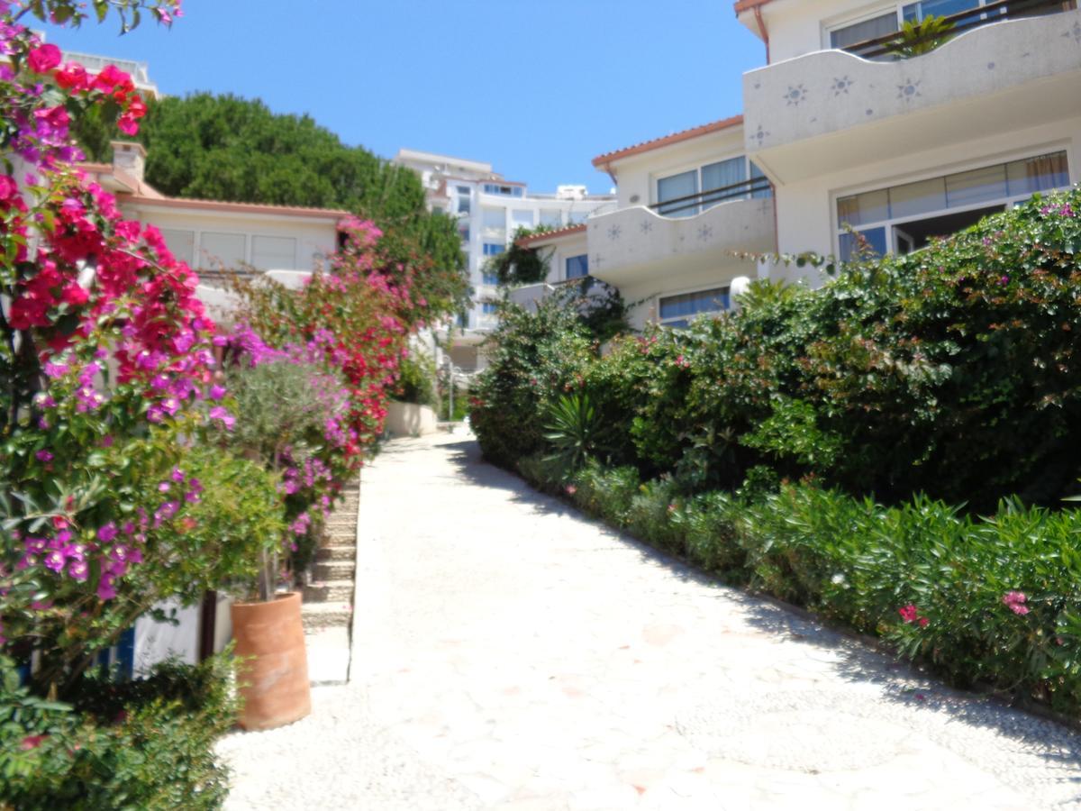 Kela Apartments Sarande Exterior photo
